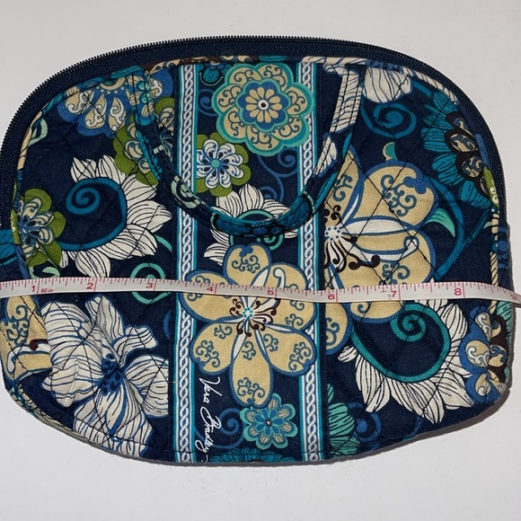 NWOT Vera Bradley Quilted Cosmetic Bag - Picture 13 of 14